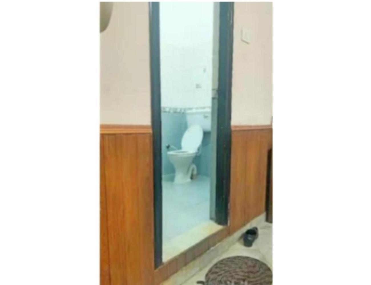 Hotel Basera Guest House, 萨哈兰普尔 外观 照片