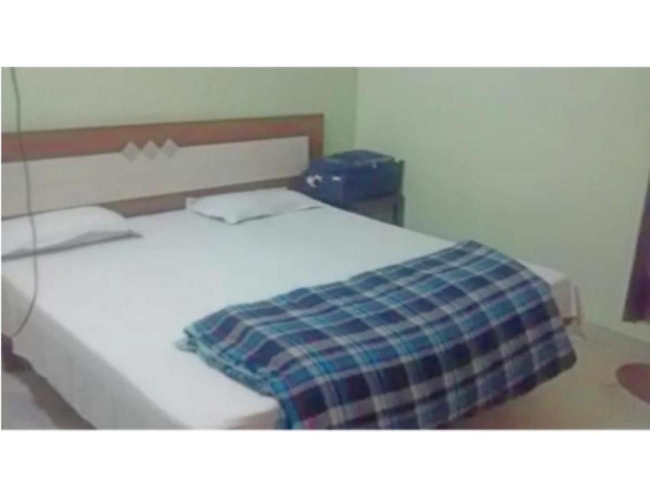 Hotel Basera Guest House, 萨哈兰普尔 外观 照片